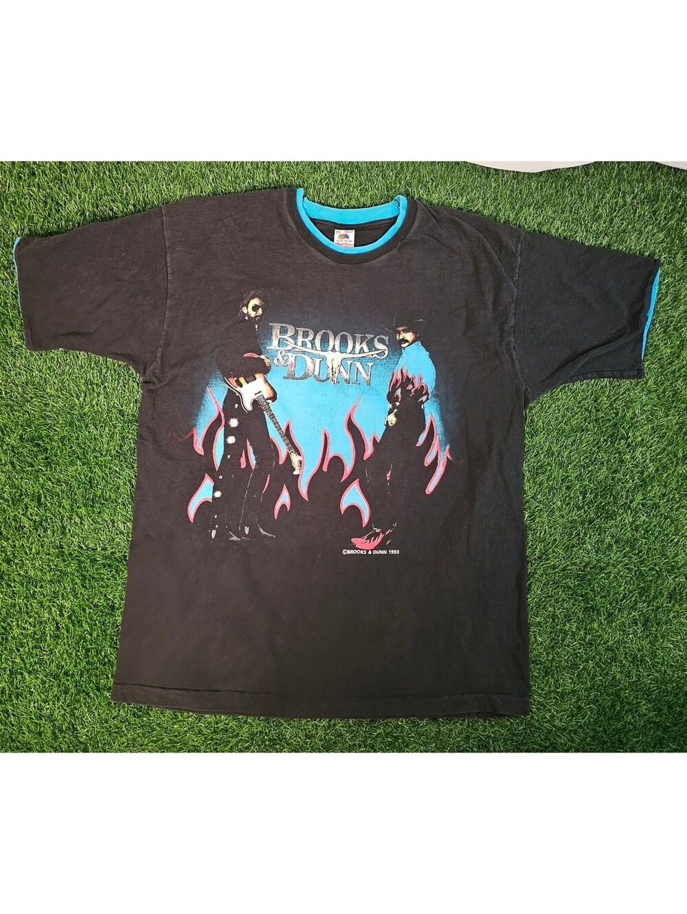 Brooks & Dunn 1993 Vintage Black Cotton Graphic T-Shirt XL 90s Flame